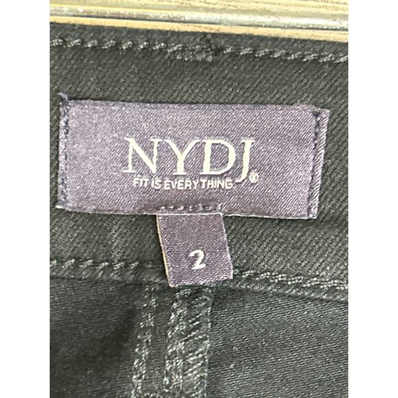 NYDJ Women’s 2 Black Marilyn Straight Crop Roll Cuff Denim Jeans NWT - Picture 5 of 9